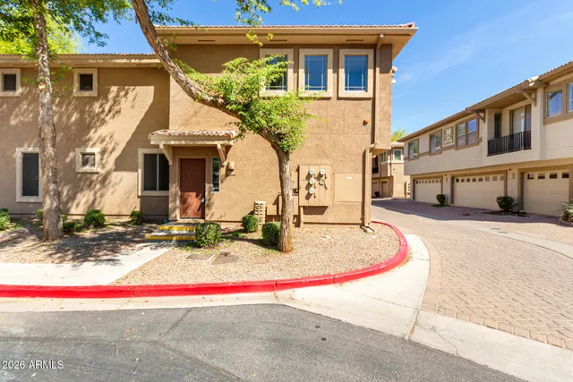 $314,999 | 1225 North 36th Street, Unit 2081, Phoenix, AZ 85008