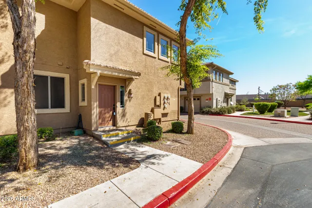 $314,999 | 1225 North 36th Street, Unit 2081, Phoenix, AZ 85008