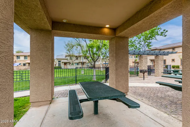 $314,999 | 1225 North 36th Street, Unit 2081, Phoenix, AZ 85008