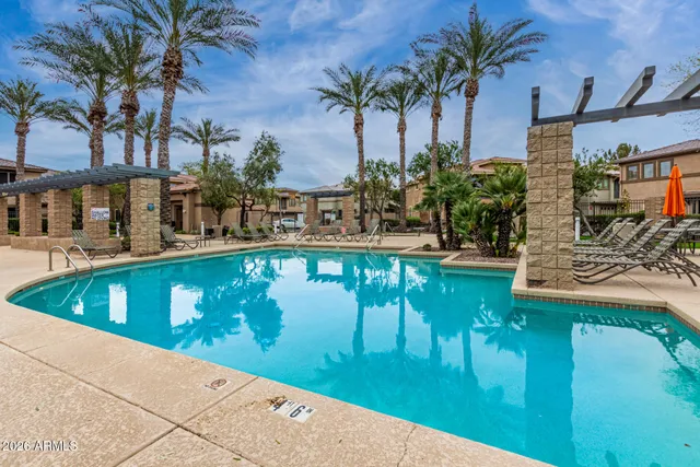 $314,999 | 1225 North 36th Street, Unit 2081, Phoenix, AZ 85008