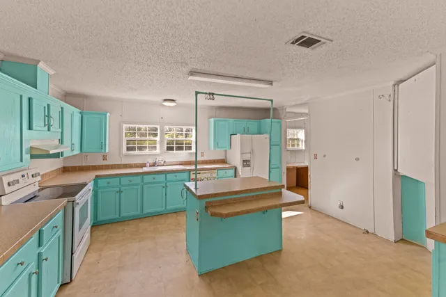 $175,000 | 5710 US 90, Lee, FL 32059