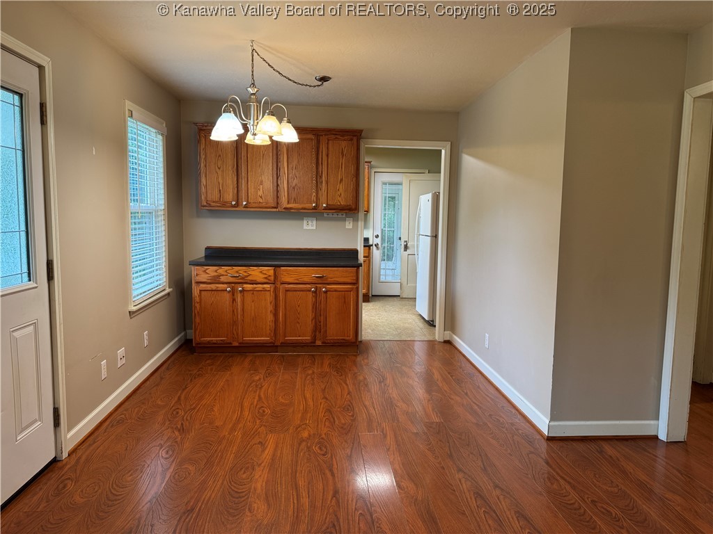 913 Charleston Road Point Pleasant, WV 25550 - Photo 10 of 37 Gallery Image 10