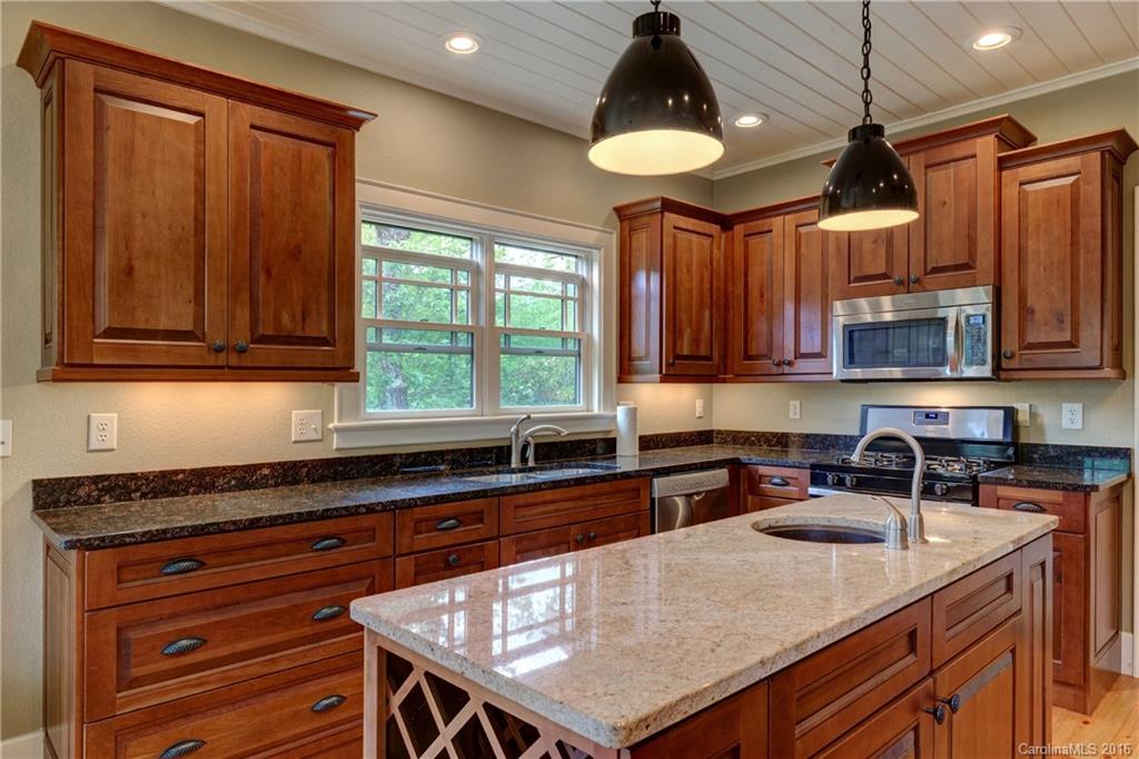 114 Highridge Road Highlands, NC 28741 - Photo 13 of 24 Gallery Image 13