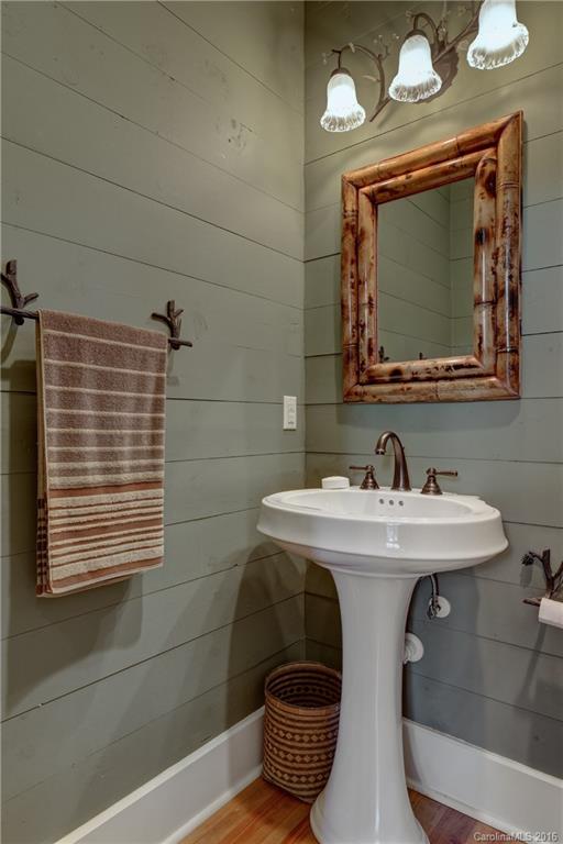 114 Highridge Road Highlands, NC 28741 - Photo 24 of 24 Gallery Image 24