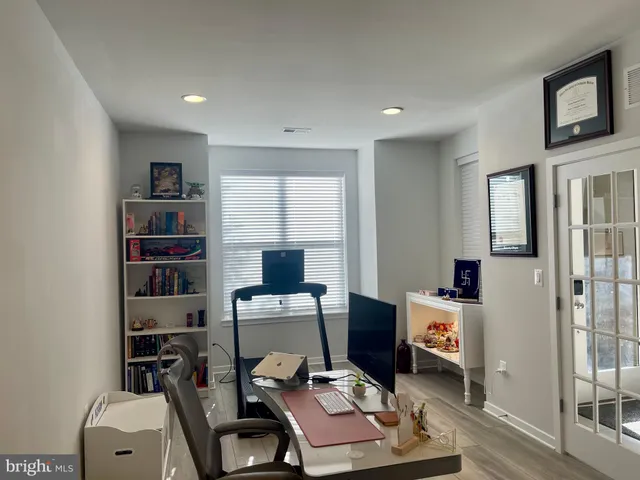 $3,600 | 23006 Sullivans Cove Square, Brambleton, VA 20148