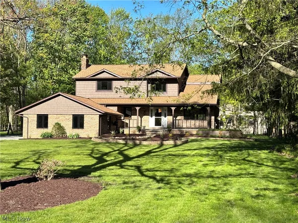 $599,900 | 7447 McLellan Drive, Bedford, OH 44146
