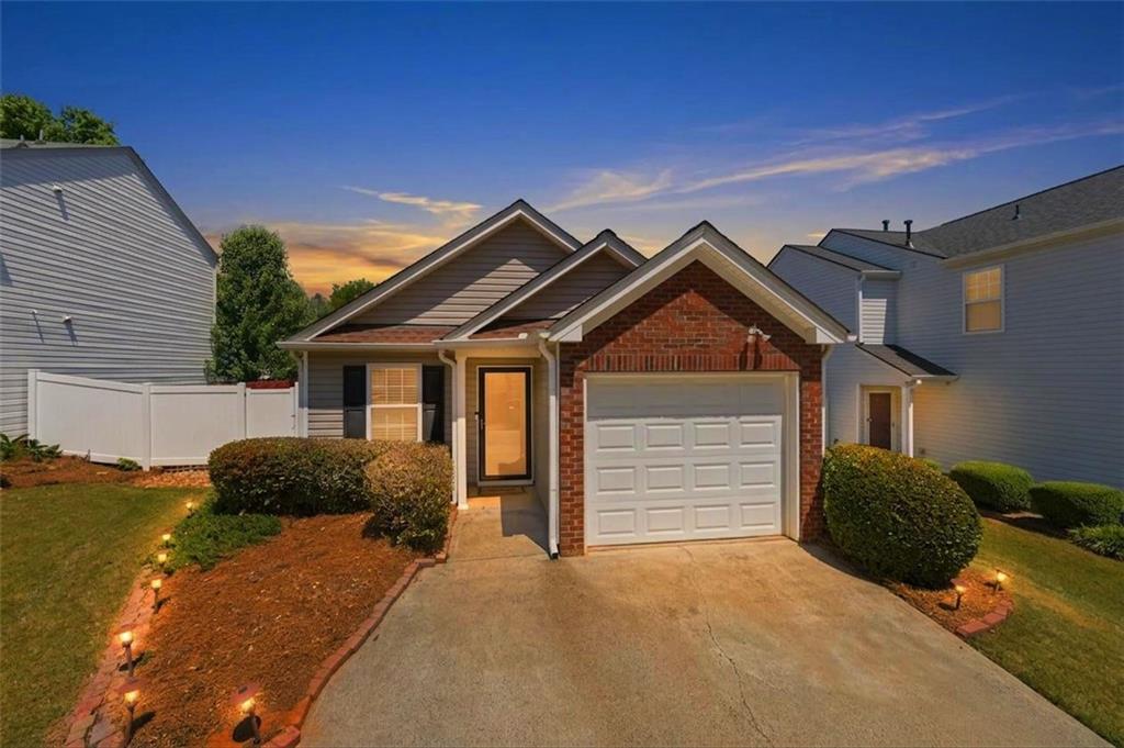 271 Oak Grove Way Acworth, GA 30102 - Photo 2 of 13