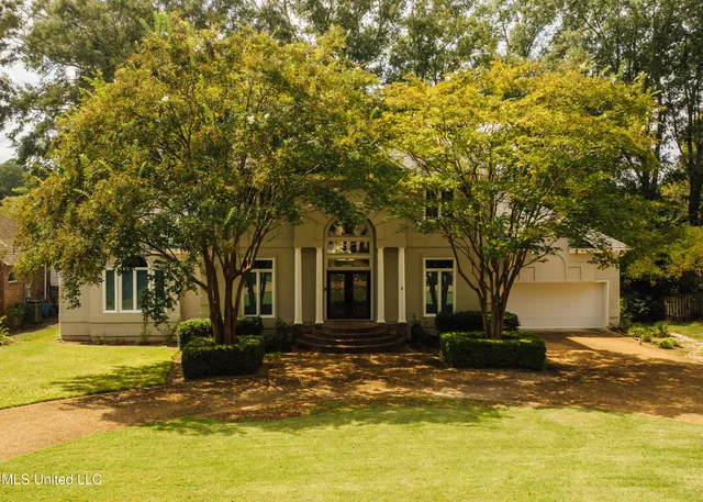 $599,900 | 336 Long Cove Drive, Madison, MS 39110