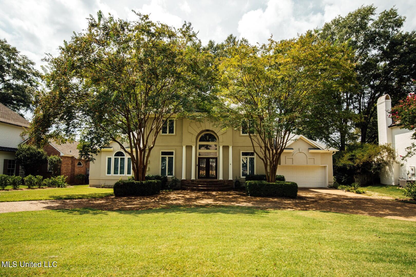 336 Long Cove Drive Madison, MS 39110 - Photo 2 of 36 336 Long cove dr. pics-39 (Large)