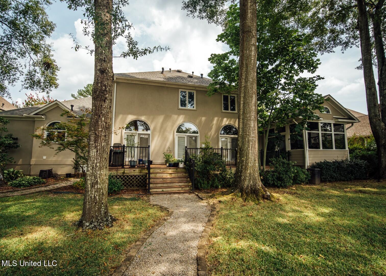 336 Long Cove Drive Madison, MS 39110 - Photo 24 of 36 17 (Large)