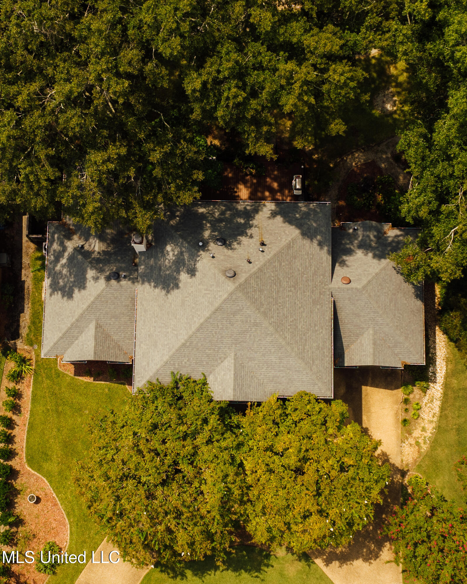 336 Long Cove Drive Madison, MS 39110 - Photo 28 of 36 336 Long cove dr. pics-5