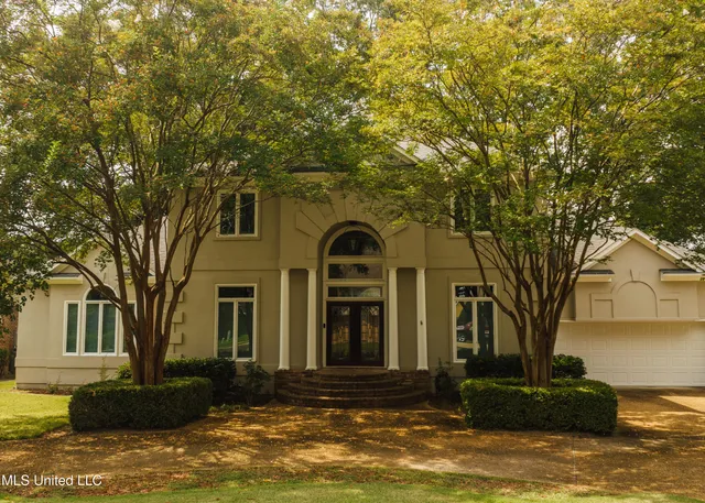 $599,900 | 336 Long Cove Drive, Madison, MS 39110