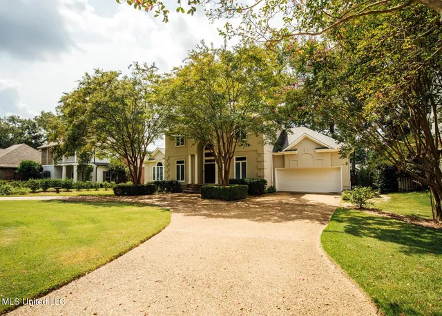 $599,900 | 336 Long Cove Drive, Madison, MS 39110