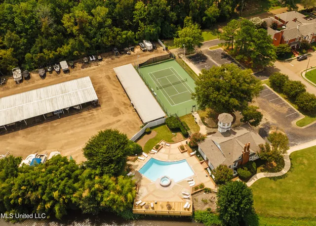 $599,900 | 336 Long Cove Drive, Madison, MS 39110