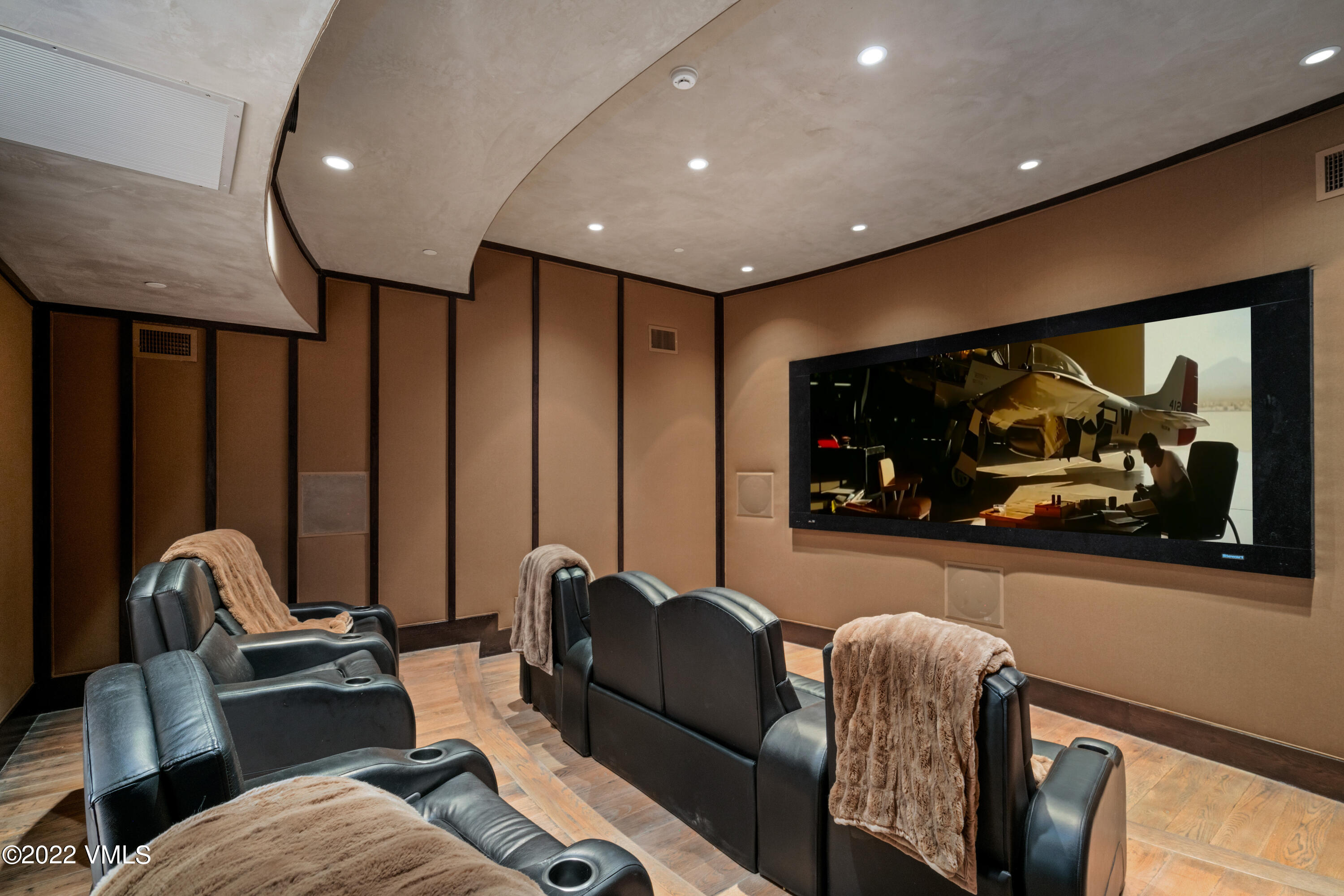 275 Wildrose Avon, CO 81620 - Photo 30 of 44 a living room with furniture