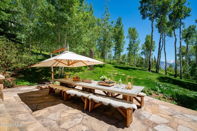 a view of outdoor space yard and patio