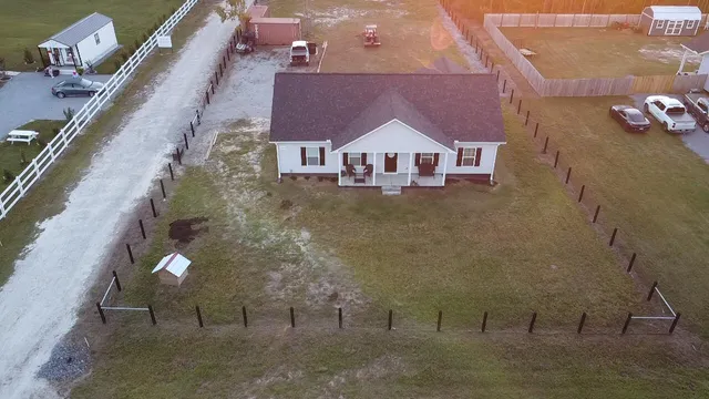 $375,000 | 2823 Old Gilliard Road, Ridgeville, SC 29472