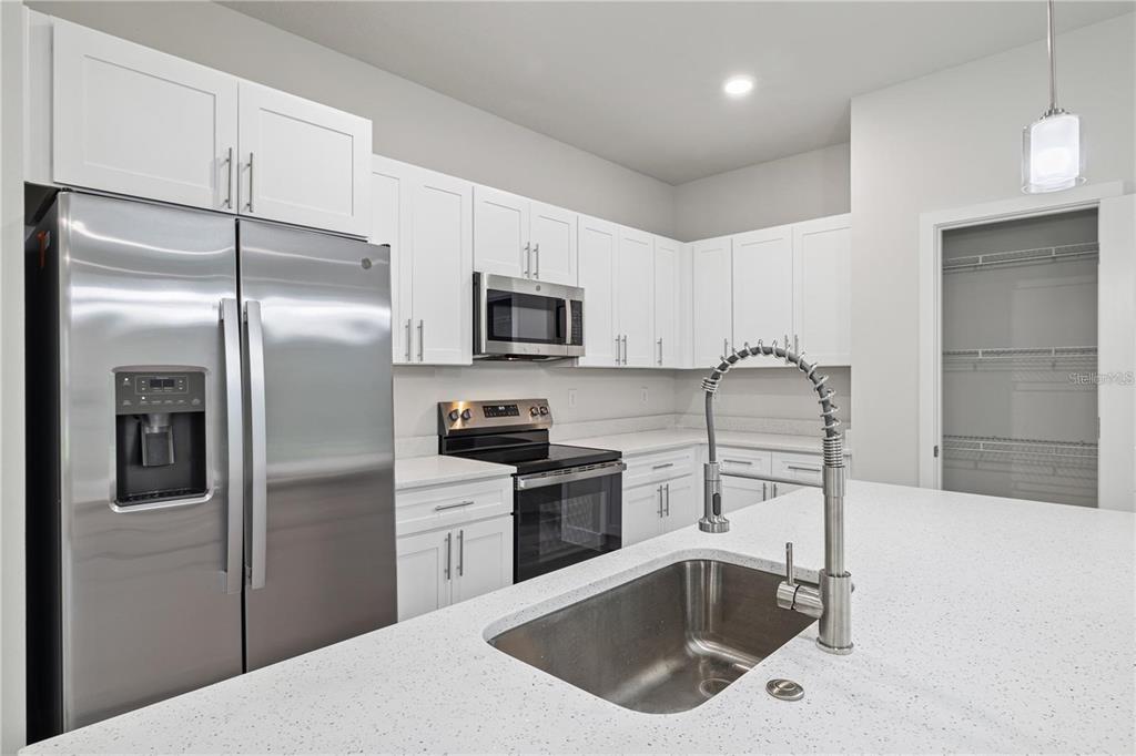 3900 Southwest 133rd Loop Ocala, FL 34473 - Photo 8 of 35 Gallery Image 8