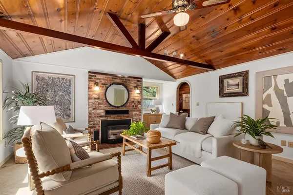 $495,000 | 19020 Sunny Drive, Guerneville, CA 95446