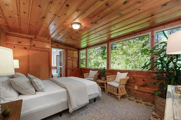 $495,000 | 19020 Sunny Drive, Guerneville, CA 95446