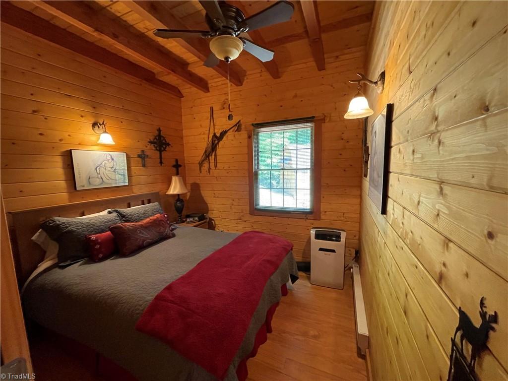 281 Wolf Pen Road Purlear, NC 28665 - Photo 12 of 27