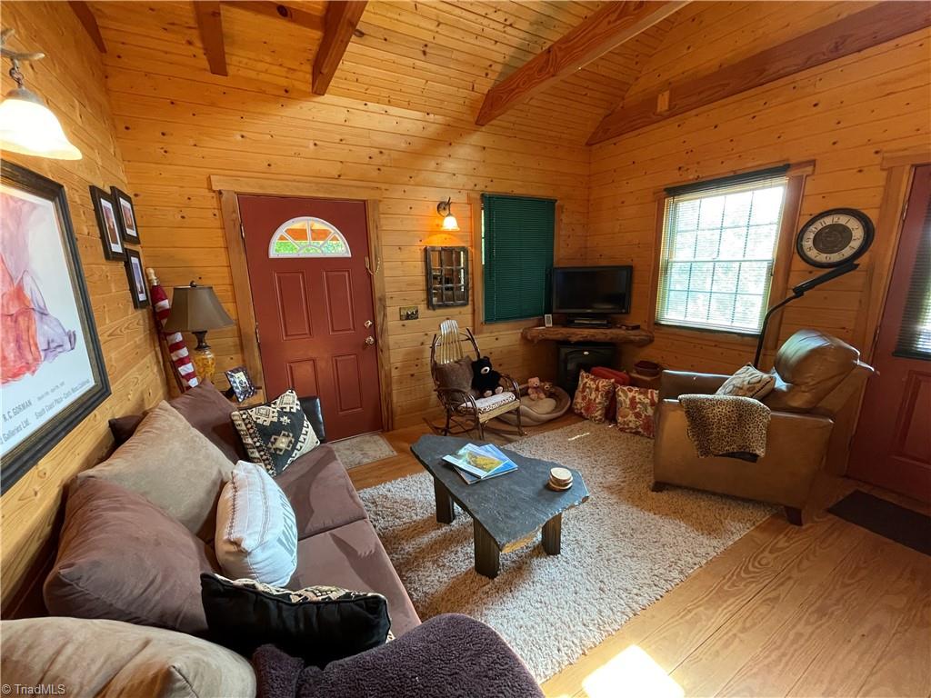 281 Wolf Pen Road Purlear, NC 28665 - Photo 8 of 27