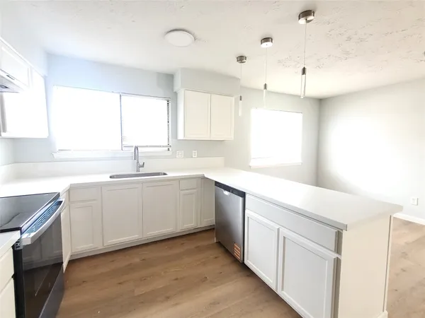 $1,700 | 11622 Old Telegraph Road, Houston, TX 77067