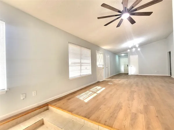 $1,700 | 11622 Old Telegraph Road, Houston, TX 77067