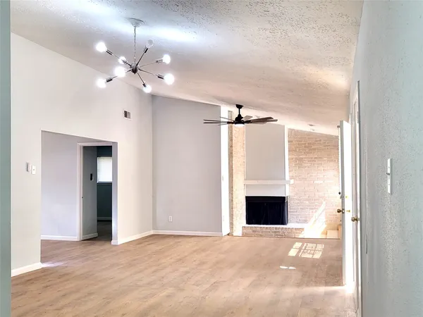 $1,700 | 11622 Old Telegraph Road, Houston, TX 77067