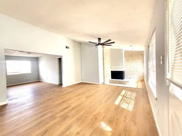 $1,700 | 11622 Old Telegraph Road, Houston, TX 77067