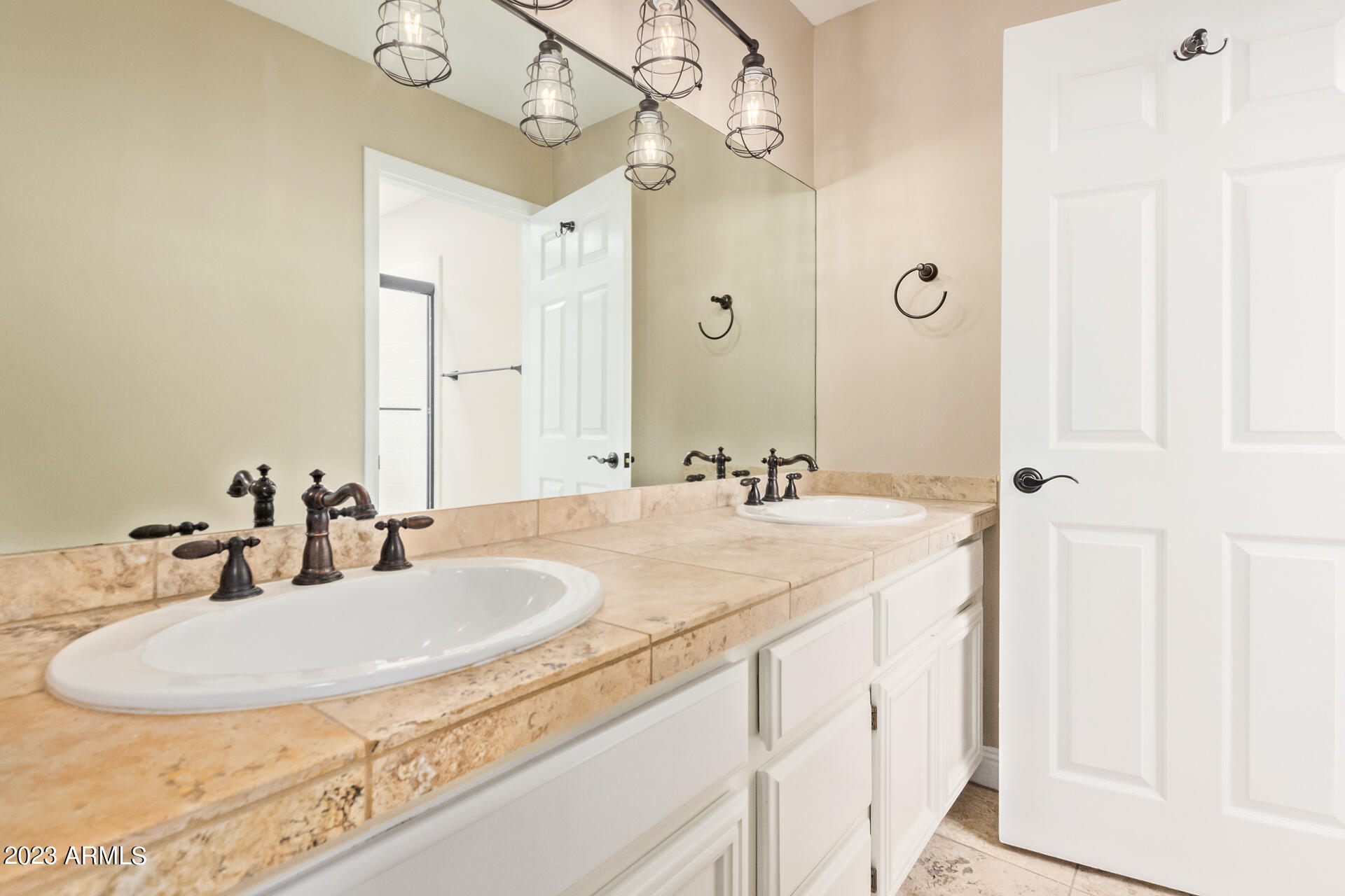 6108 North 28th Street Phoenix, AZ 85016 - Photo 12 of 30 0012-12 28th 6108