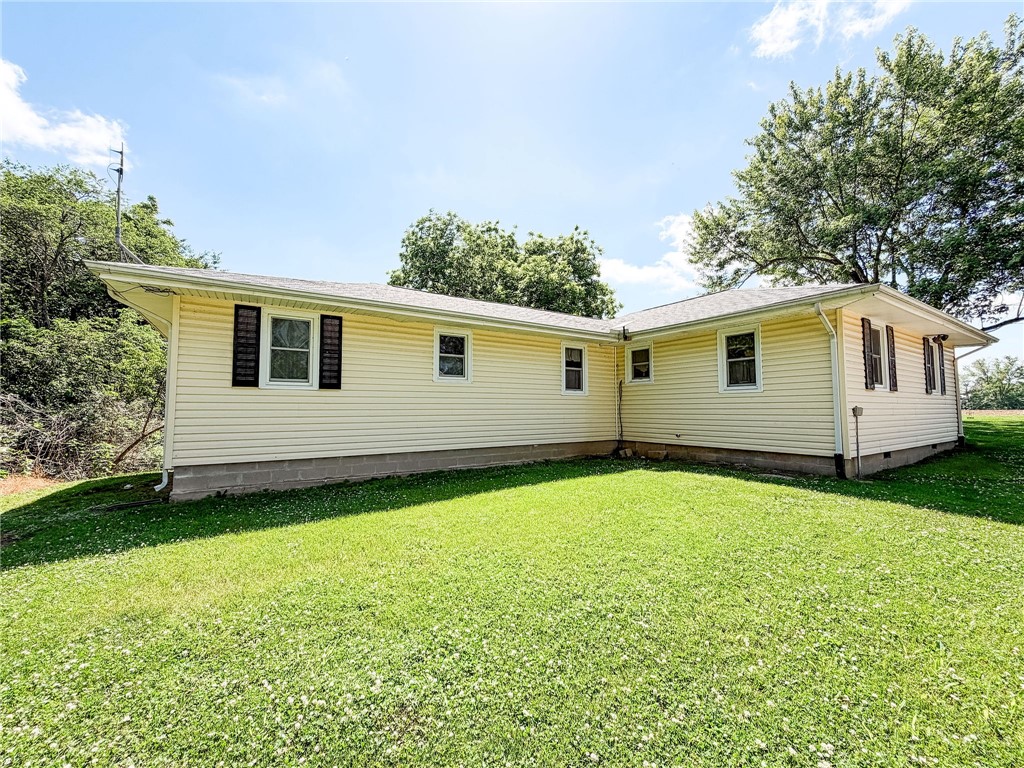 16144 Spiketown Road Marshall, IL 62441 - Photo 33 of 48