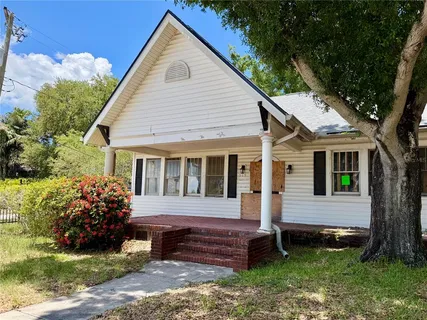 $395,000 | 315 South Bermuda Boulevard, Tampa, FL 33605