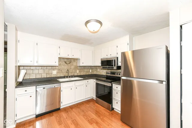 $185,000 | 6126 96th Place, Indianapolis, IN 46250