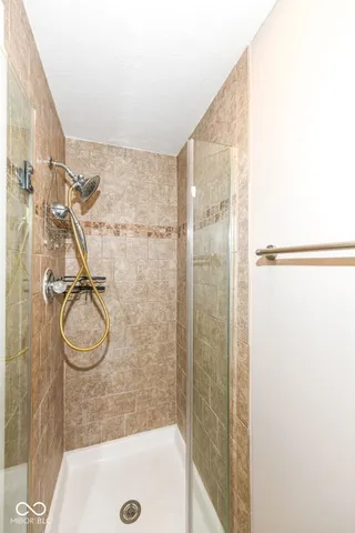 $185,000 | 6126 96th Place, Indianapolis, IN 46250