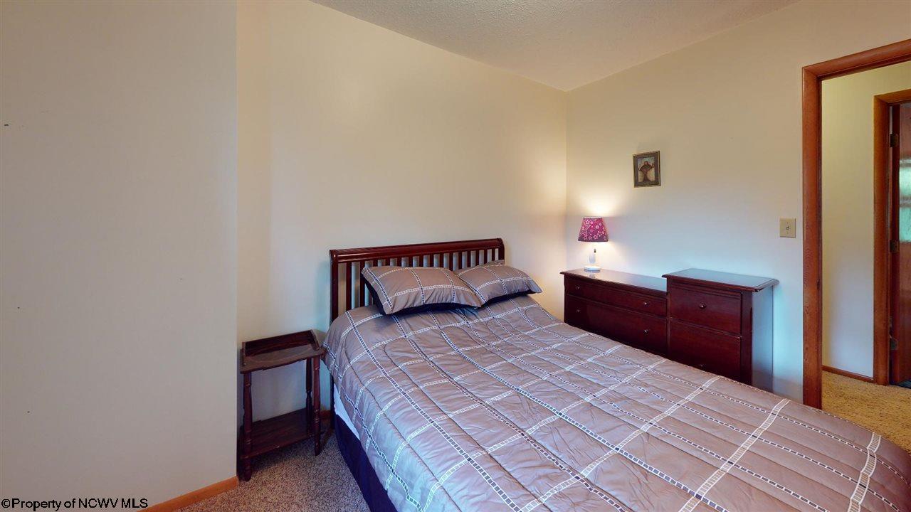 1652 Green Valley Road Bridgeport, WV 26330 - Photo 10 of 20 Gallery Image 10