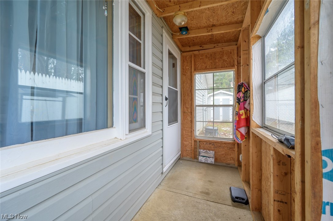 1165 Meadowview Road Kent, OH 44240 - Photo 23 of 40 View of unfurnished sunroom