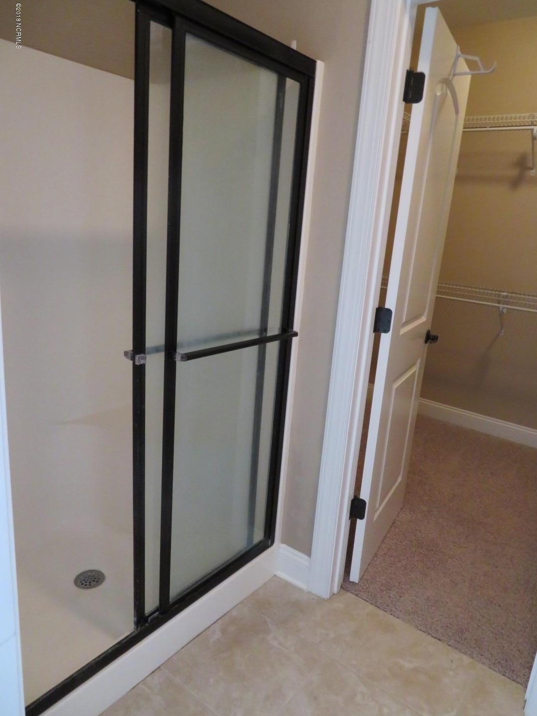 105 Jones Farm Road New Bern, NC 28560 - Photo 15 of 39 Separate Shower