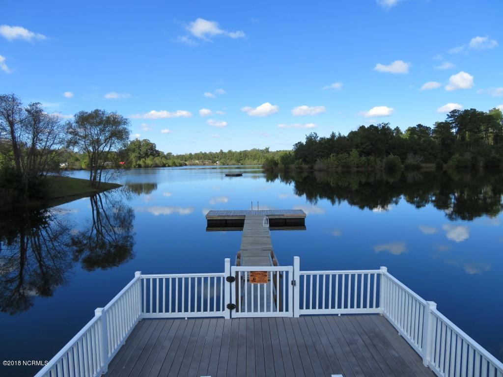 105 Jones Farm Road New Bern, NC 28560 - Photo 32 of 39 Community Dock
