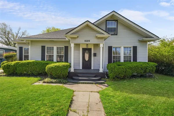 $219,999 | 1609 Walworth Street, Greenville, TX 75401