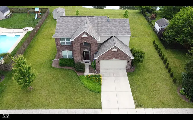 $355,000 | 1617 Cottongrass Drive, Brownsburg, IN 46112