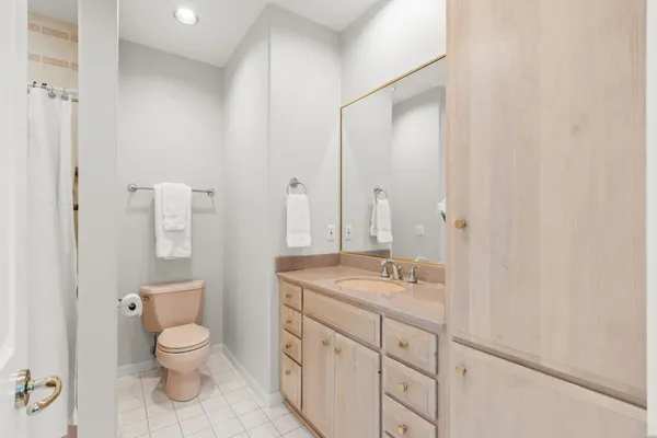 $525,000 | 414 Clearview Court, Janesville, WI 53548