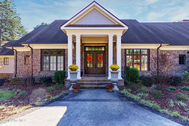 $2,795,000 | 55 Cypress Point Drive, Pinehurst, NC 28374
