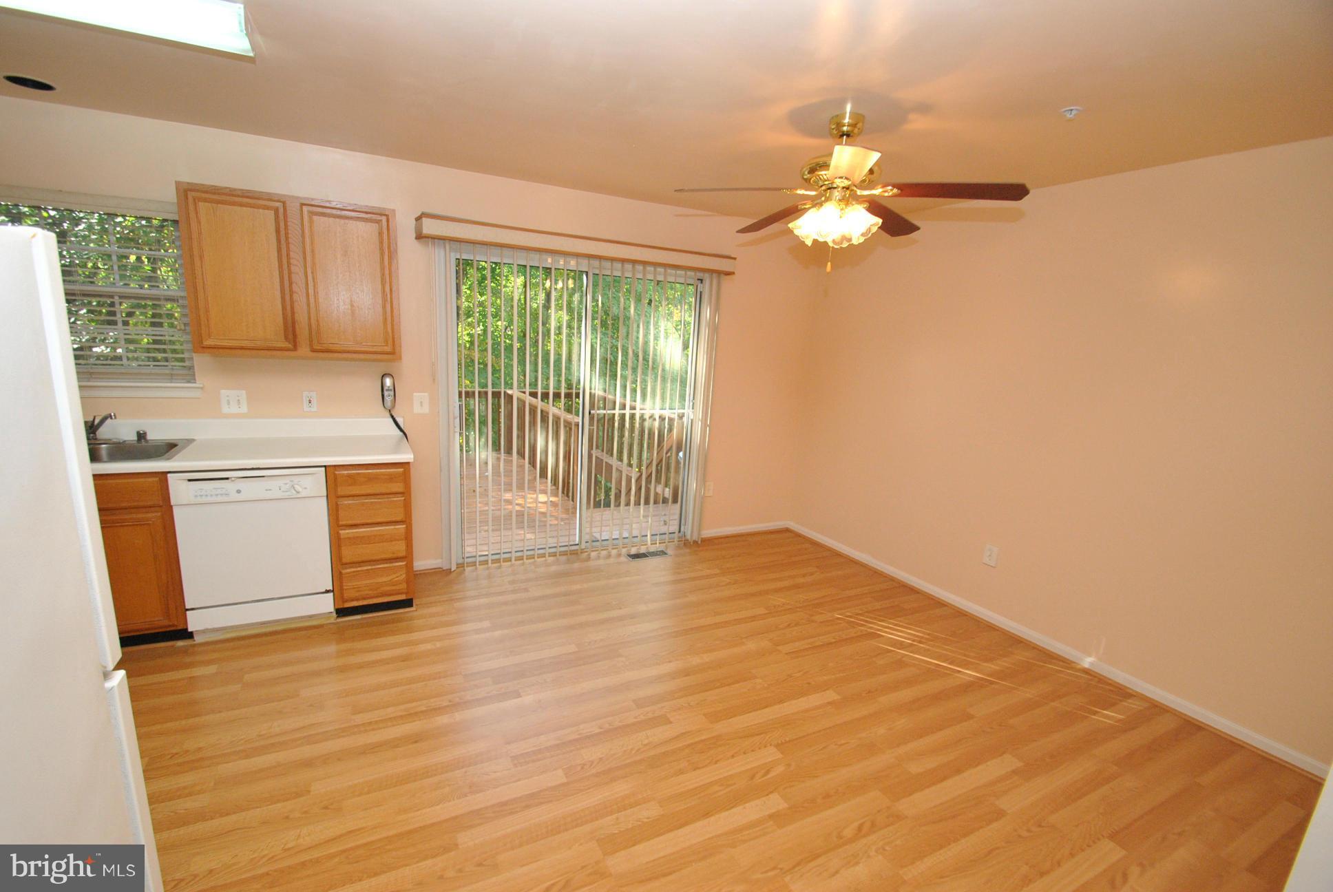 6604 Ridgeborne Drive Baltimore, MD 21237 - Photo 7 of 23 HUGE EAT IN KITCHEN