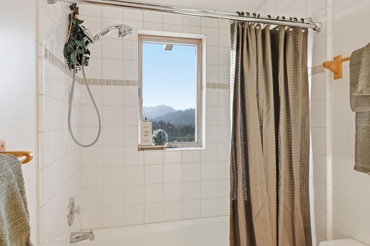1108 McNell Road Ojai, CA 93023 - Photo 15 of 49 Gallery Image 15