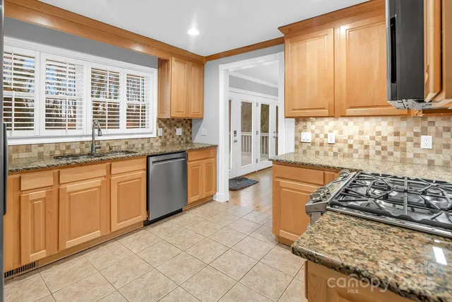 $669,900 | 100 Joyce Avenue, Huntersville, NC 28078