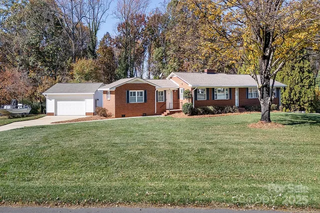 $669,900 | 100 Joyce Avenue, Huntersville, NC 28078