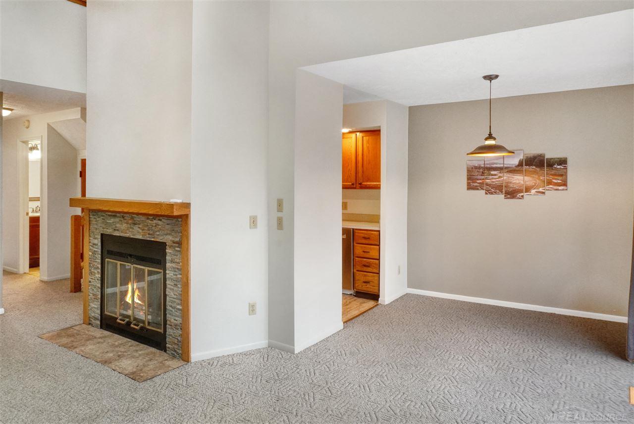 215 East Jolly Road, Unit G11 Lansing, MI 48910 - Photo 6 of 38