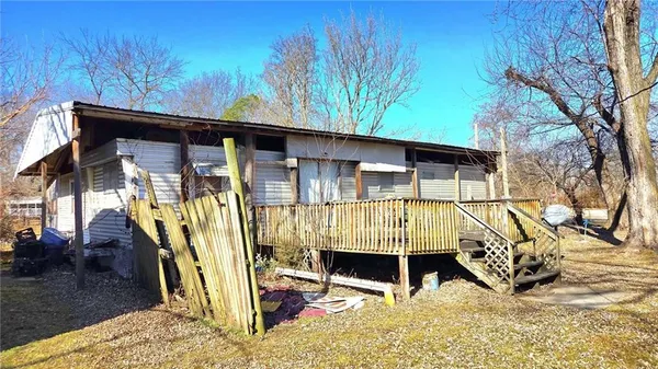$25,000 | 704 Pine Street, Pleasanton, KS 66075