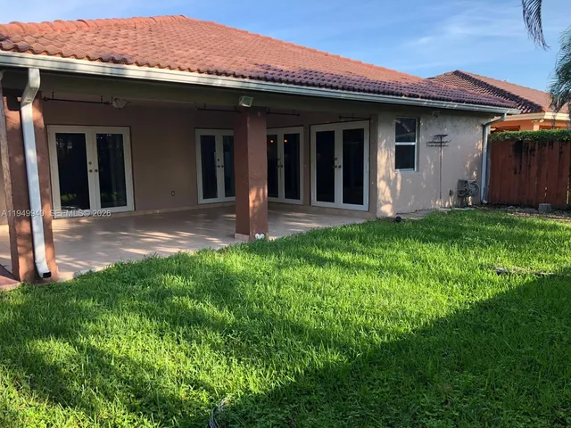 $3,900 | 4939 Southwest 144th Avenue, Miami, FL 33175